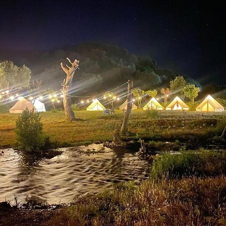 Hotel Riverside Bunec Camping Piqeras Zewnętrze zdjęcie
